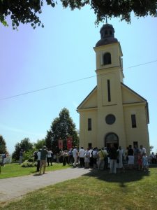 Cerkev sv Petra in Pavla Krajinski park kolpa